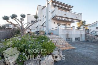 Casa  C del gaig. Casa con dos viviendas independientes en una ubicación ideal, ll