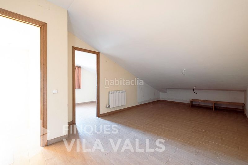 Foto ea44b42b-b3fa-449d-b9be-793e624f0150. Xalet amb calefacció aparcament a Caldes de Montbui