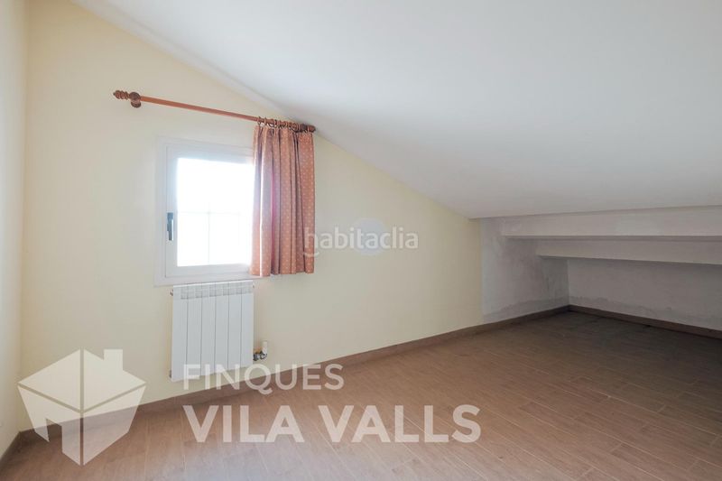 Foto f9710340-1059-436c-ac81-3ac0473428b3. Xalet amb calefacció aparcament a Caldes de Montbui