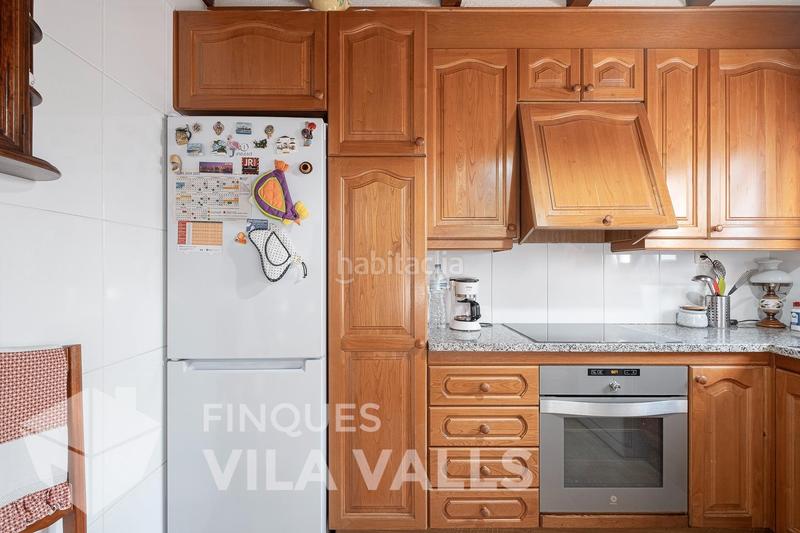 Foto 64881787-3655-49bd-9daf-a69042911cb6. Casa  de piedra en el centro con jardín en Castellcir