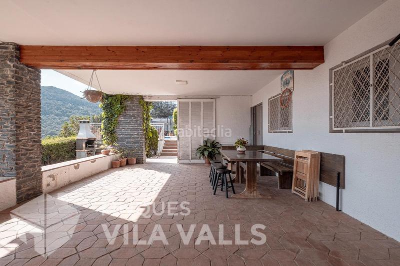 Foto 660bb4ec-2a0c-48fc-bb03-cc81ce223216. Chalet preciosa casa dentro del pueblo con piscina en Sant Feliu de Codines