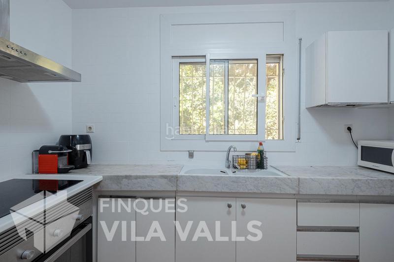 Foto 7f6934fc-a732-49bd-89f7-33662af2e49c. Chalet preciosa casa dentro del pueblo con piscina en Sant Feliu de Codines