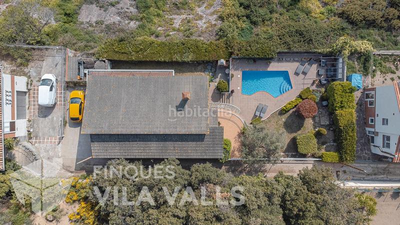 Foto 82e0b7e5-0d81-4ed6-9503-6ec267b8d5f2. Chalet preciosa casa dentro del pueblo con piscina en Sant Feliu de Codines