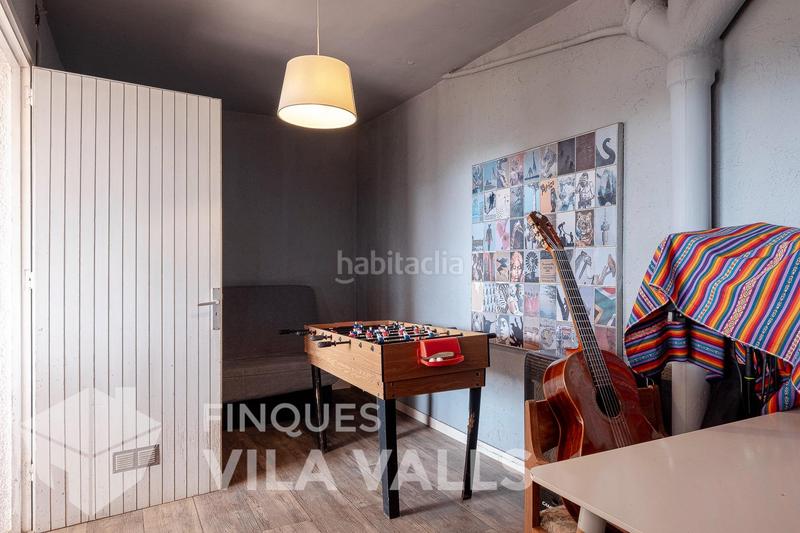 Foto c8d3643f-d0fe-4e12-bde8-185d2c4196cc. Chalet preciosa casa dentro del pueblo con piscina en Sant Feliu de Codines