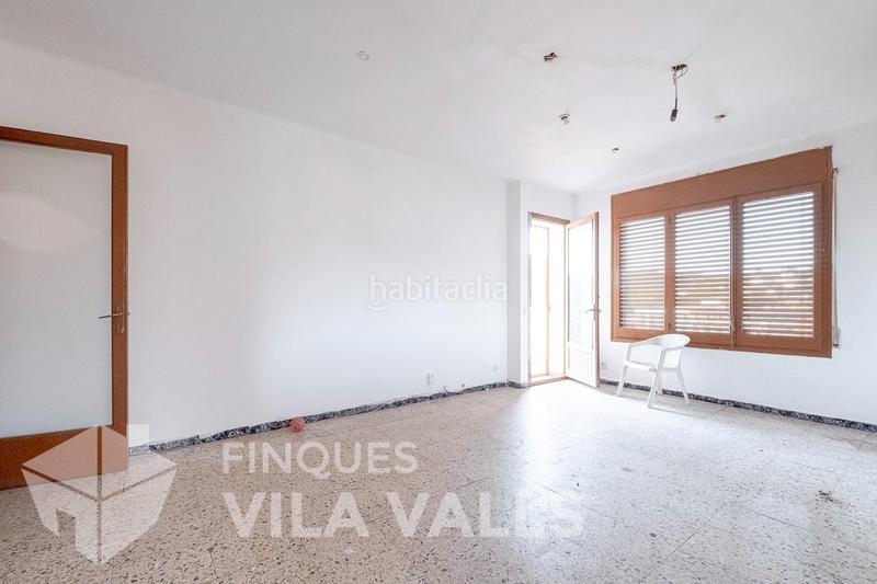 Foto 79ecbe6f-c740-4d88-9c92-f4b0f12e4d04. Edificio in Sant Feliu de Codines