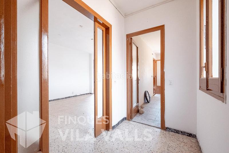 Foto 7ce45ddf-07de-42c5-992d-71dc1835ce98. Edificio in Sant Feliu de Codines