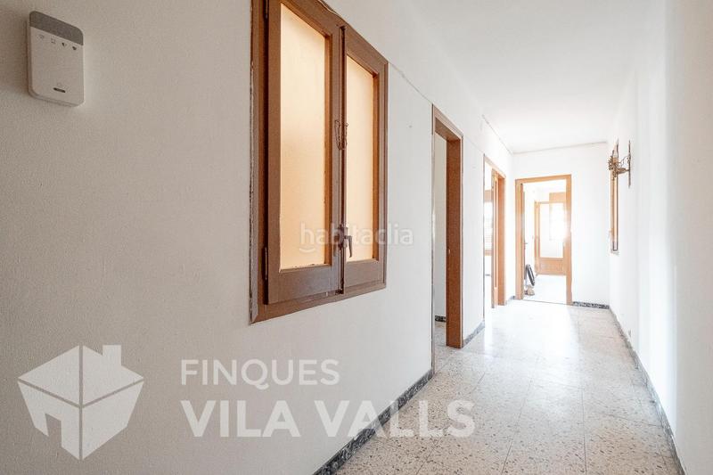 Foto a998b90f-5394-4cc8-a0ed-928659779c7d. Edificio in Sant Feliu de Codines