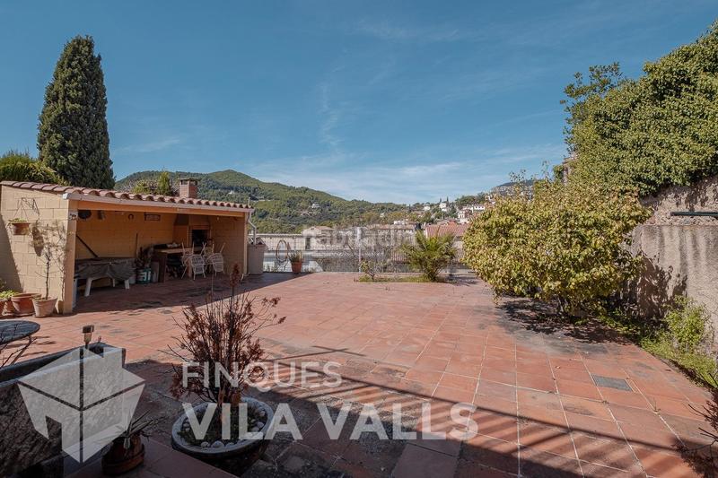 Foto f449af18-3b19-4744-a64e-199231680c39. Edificio in Sant Feliu de Codines