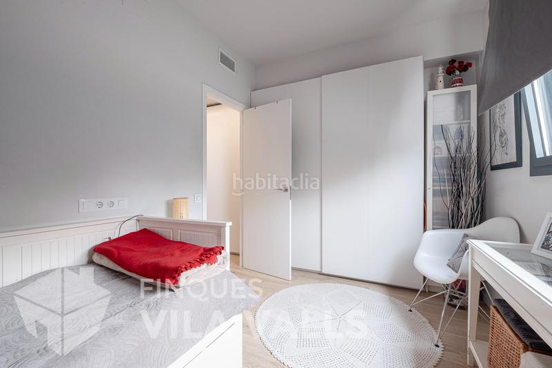 Foto f625d4f9-7071-4226-b9c4-11da7cd2708a. Chalet diseño espectacular en una planta en Palau-solità i Plegamans