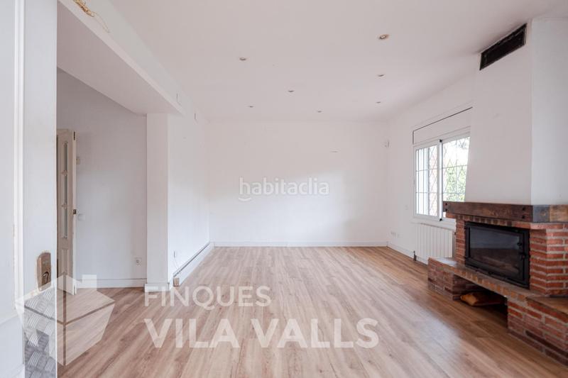 Foto abcdac71-5d9a-4086-aafe-b633daa27e7c. Chalet con riscaldamento parcheggio piscina in Santa Eulàlia de Ronçana