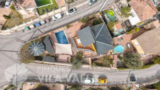 Chalet  C del priorat. Chalet de cuatro vientos con piscina y jardín en lliçà damunt