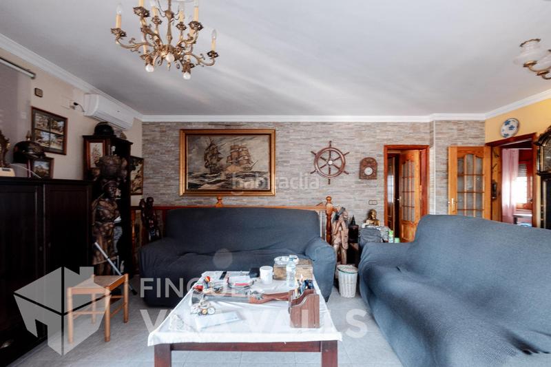 Foto 59444bf7-ae44-4d6a-b528-0f32780599f8. Chalet con riscaldamento parcheggio piscina in Bigues i Riells del Fai