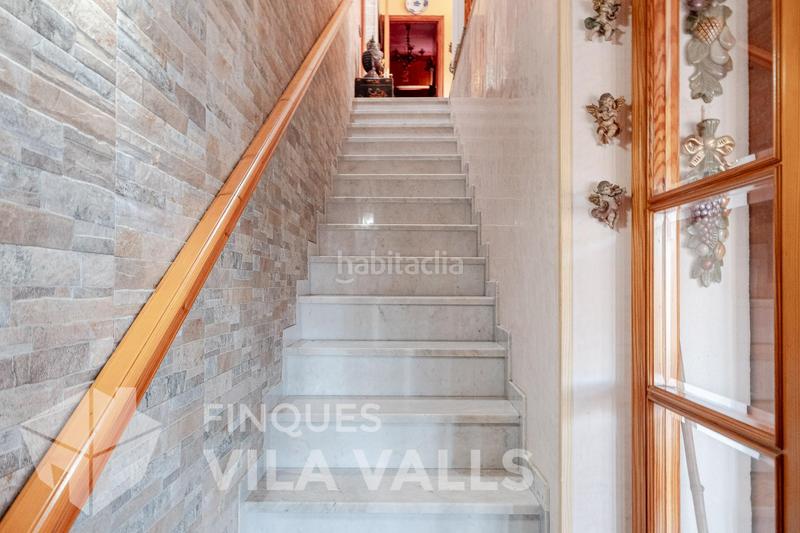 Foto 75baed24-c213-4328-b651-86c7c6f74405. Chalet con riscaldamento parcheggio piscina in Bigues i Riells del Fai