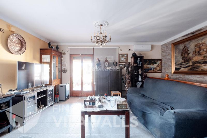 Foto c2431ce0-2d19-4177-bd3e-3136ae6bd253. Chalet con riscaldamento parcheggio piscina in Bigues i Riells del Fai