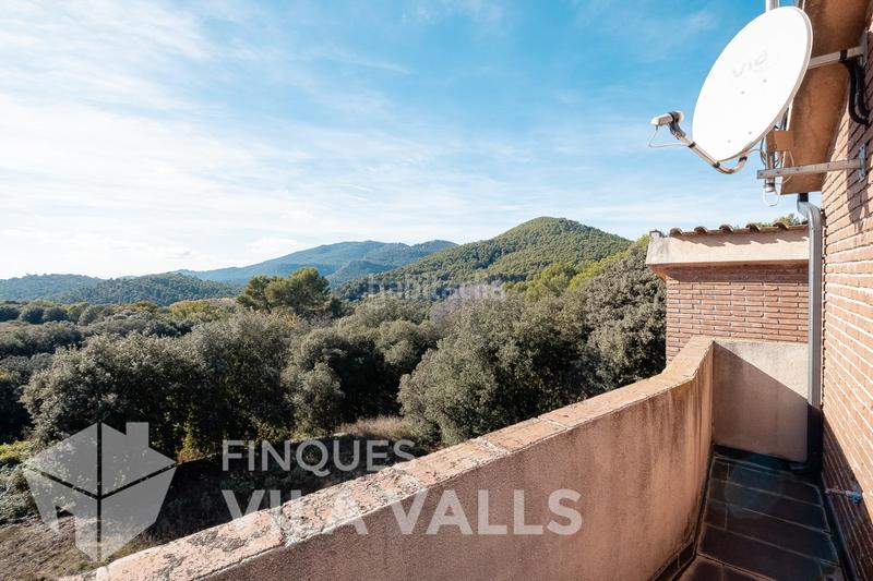 Foto 1367c160-cbce-4405-ba14-a56d149b1ceb. Chalet mit heizung parking in Bigues i Riells del Fai