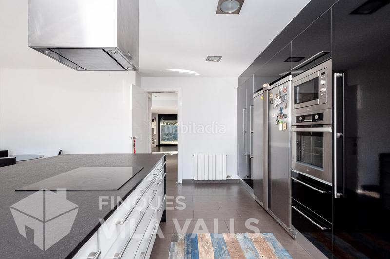 Foto b64d426d-f19b-494d-848f-ec5deee35f45. Chalet mit heizung parking in Bigues i Riells del Fai