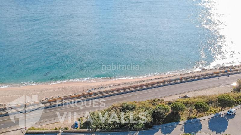 Foto 5dbddcfb-00cb-4559-8b0c-7ae596374b4d. Chalet  adosado frente al mar en Urbanitzacions Sant Pol de Mar