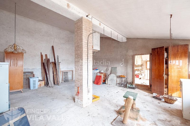 Foto 7aa3dcf1-9a98-4c19-a42d-fc968d552232. Piso edificio para hacer 3 pisos. en Castellterçol