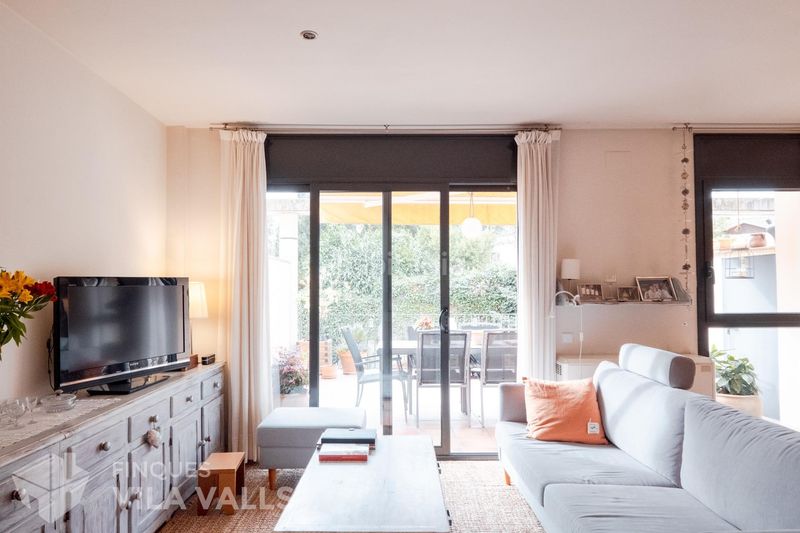 Foto 6edb3419-3e5b-46d3-b1a4-d69d1b5ab2cd. Dúplex amb aparcament a Castellterçol