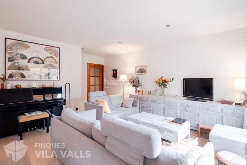 Foto 8fceb58f-35be-44e9-81c3-df9dbf5ac0a7. Dúplex amb aparcament a Castellterçol