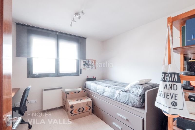 Foto ba3b9688-d67f-4ede-928a-fd2c435d636e. Dúplex amb aparcament a Castellterçol