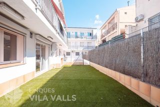 Pis  C de les creus. Piso totalmente reformado con dos terrazas de 80 m2