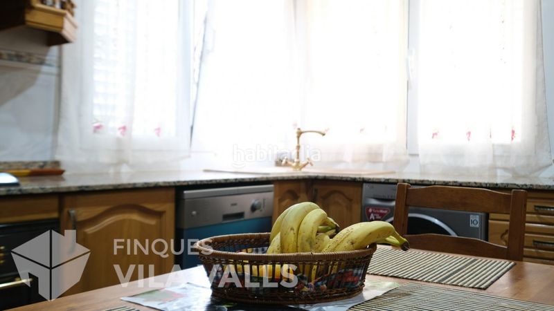 Foto abcf2287-3583-4452-90a9-7c0a76cf3caf. Casa amb calefacció aparcament piscina a Caldes de Montbui