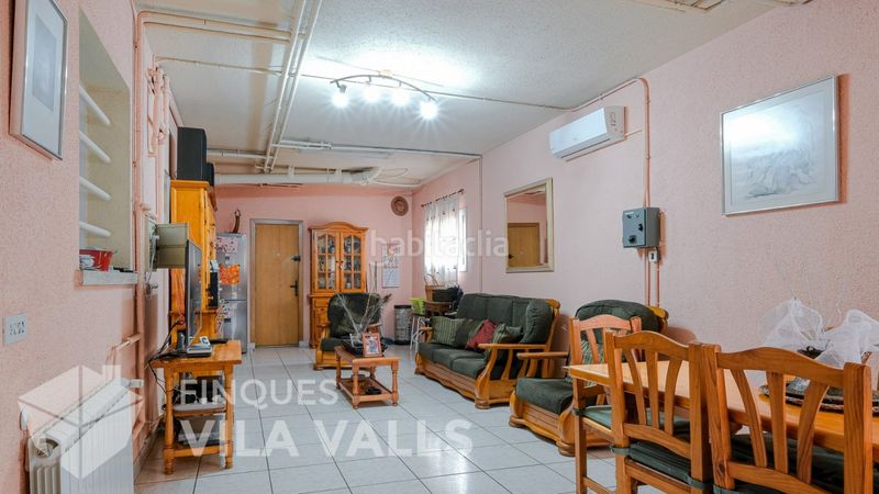 Foto c2aea092-54de-4bb0-a710-f63110ae93d1. Casa amb calefacció aparcament piscina a Caldes de Montbui