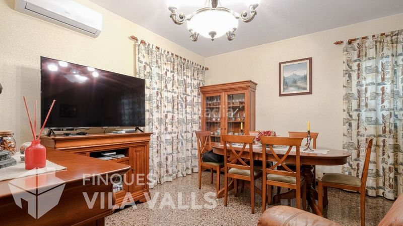 Foto ce151ce0-b167-4dc3-88b9-bd4217e74bf5. Casa amb calefacció aparcament piscina a Caldes de Montbui