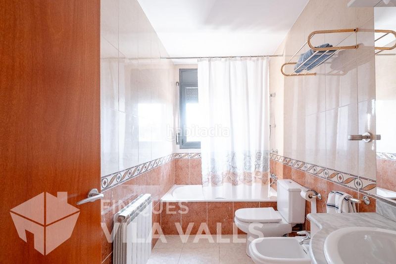 Foto b2d5e61d-d23c-40f5-befe-9ae3a28a3d6d. Casa amb calefacció aparcament a Sant Feliu de Codines
