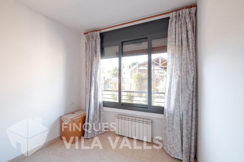 Foto f6ce76d4-61ab-4daa-bfa2-92bb9f32de17. Casa amb calefacció aparcament a Sant Feliu de Codines