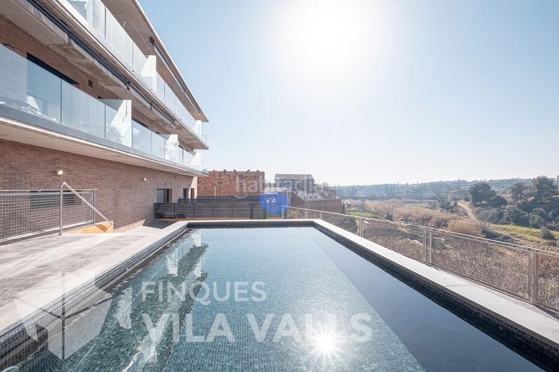 Foto e6fa1697-b3a1-44db-b579-bd3de4d8e72e. Pis amb calefacció piscina a Caldes de Montbui