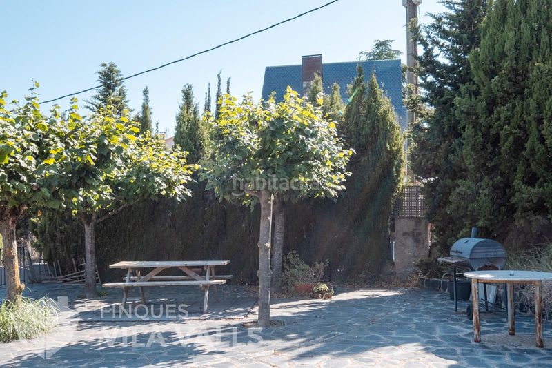 Foto cad57450-8b81-4164-b790-3325802a156f. Xalet amb aparcament a Bigues i Riells del Fai