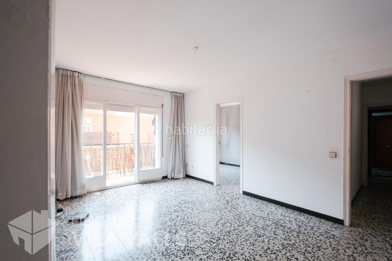 Foto fe63bd43-cd0a-437c-a4a1-bc39384339b1. Pis a Centre Rubí
