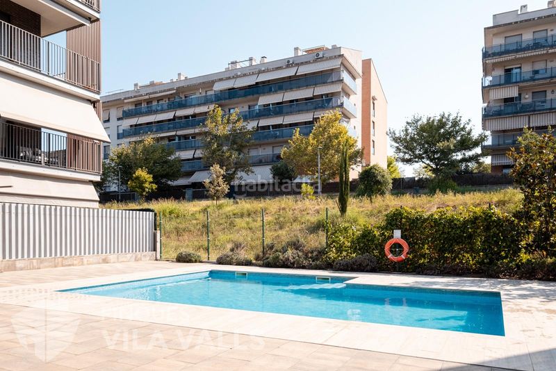 Foto c924fd83-5154-4087-a774-0d2695f6dec8. Pis amb calefacció aparcament piscina a Can Clos-Pinetons Ripollet