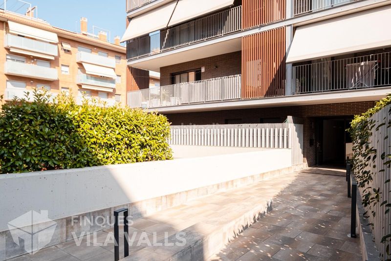Foto eb375715-36c6-48d5-ae85-9c4eedda5b6a. Pis amb calefacció aparcament piscina a Can Clos-Pinetons Ripollet