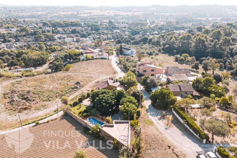 Foto 4eb7181f-3c75-4756-9e34-679a8bfbac0b. Chalet  4 vientos con piscina y jardín excepcional en santa eulàlia de ronçana en Lliçà d´Amunt