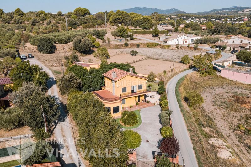 Foto ac7d8e75-96ab-4369-8f1e-26cd40ca855c. Chalet  4 vientos con piscina y jardín excepcional en santa eulàlia de ronçana en Lliçà d´Amunt