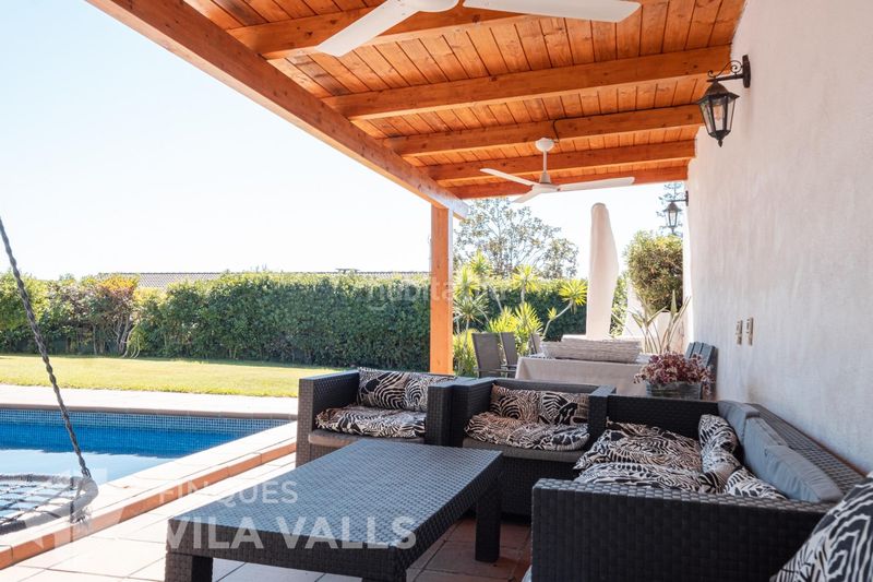 Foto 770f0a6f-560d-48f3-ab09-1245d26bbe96. Chalet con riscaldamento parcheggio piscina in Bigues i Riells del Fai