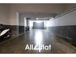 Car parking in D´Elisa