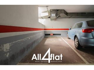 Car parking in Consell de Cent