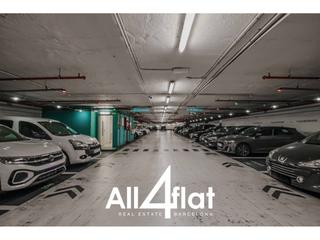 Aparcament cotxe  Comte d´urgell. Parking en venta amplio y de facil acceso en comte durgell