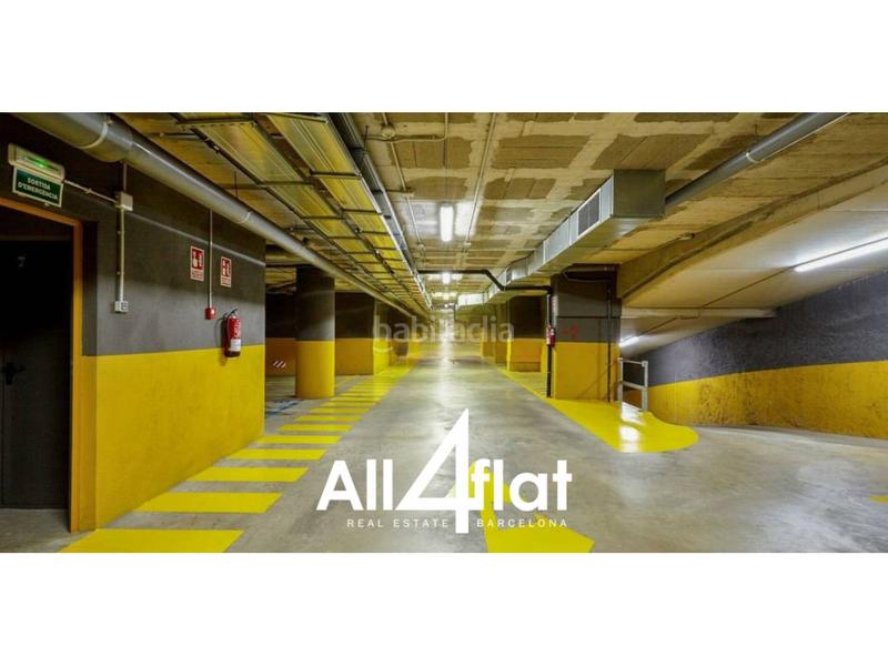 Foto 509b2427-5c33-4d54-9d1e-e5946a3c4cef. Rent car parking in Les Planes Sant Joan Despí