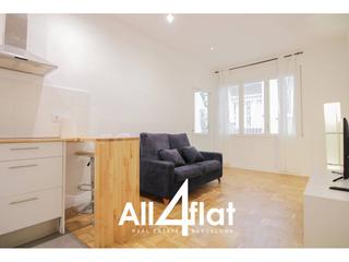 Affitto Appartamento  Provença. Piso de 39m2 en eixample, dispone de 1 habitacion doble. 1 baño