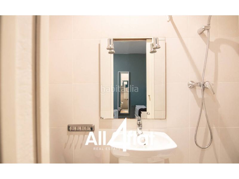 Foto b42d7f93-cac0-48be-ac00-3e54ab38e278. Apartament amb calefacció a Sant Gervasi - Bonanova Barcelona