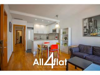 Lloguer Pis  Guifre. Piso de 65m2 en ciutat vella. 2 habitaciones dobles. 1 bao comp