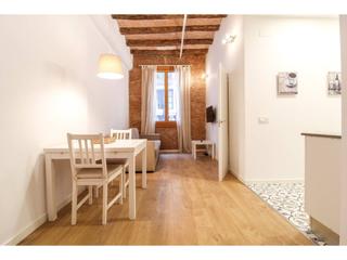 Alquiler Piso  Aurora. Piso renovado de 45m2 completamente amueblado, habitación doble,