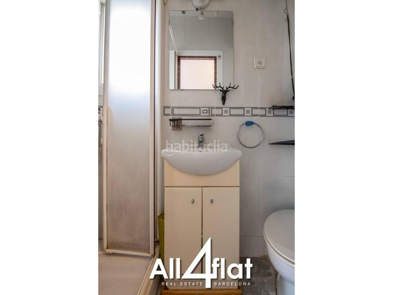 Foto 45b73025-8a5a-4ba8-b9da-8ef43143ca47. Alquiler ático estudio amueblado con terraza privada y trastero en Pubilla Cases en Hospitalet de Llobregat (L´)
