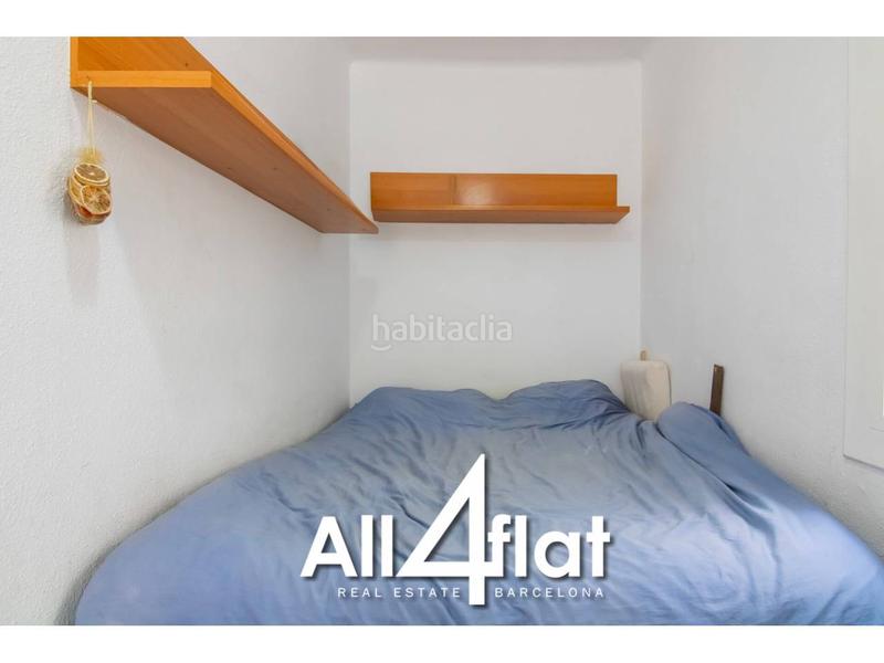 Foto 52a21a5b-dc78-48b3-bb4d-19eda1c44b91. Alquiler ático estudio amueblado con terraza privada y trastero en Pubilla Cases en Hospitalet de Llobregat (L´)