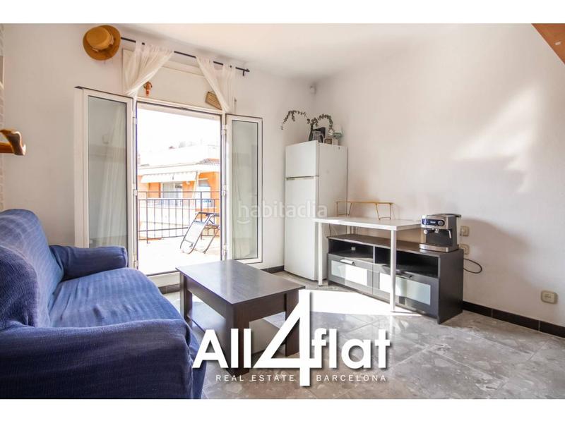 Foto 5ddc05bc-e419-424e-94af-133c6d6e459b. Alquiler ático estudio amueblado con terraza privada y trastero en Pubilla Cases en Hospitalet de Llobregat (L´)